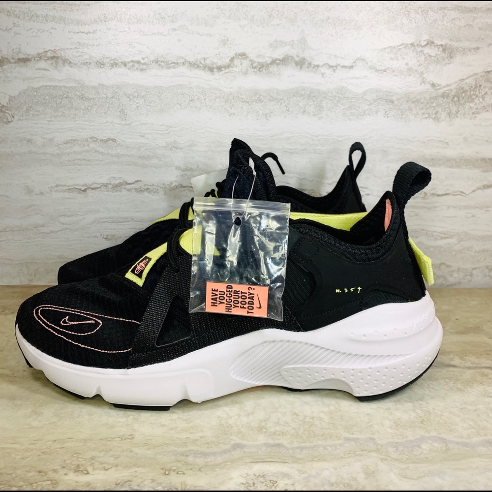 Mens Nike AIR HUARACHE TYPE Running Shoes Sz 10.5